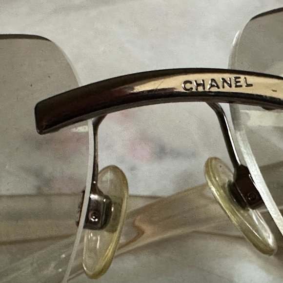 CHANEL Double CC Vintage Rare Silver Rimless Sunglasses - Picture 11 of 13